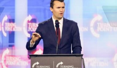 Charlie Kirk ferito a morte alla Utah University, chi era l'attivista