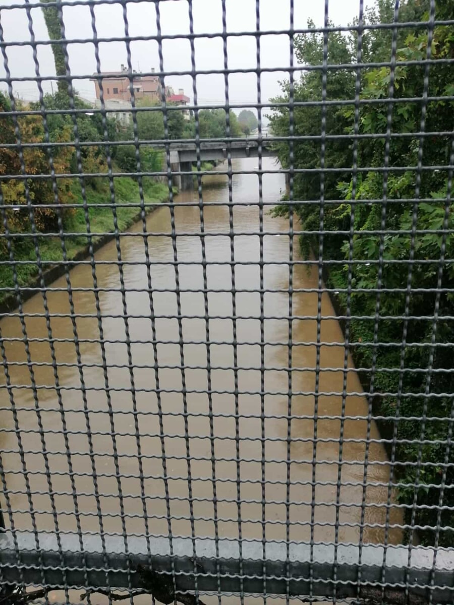 La Monza Saronno vista dal ponte di Corso Milano