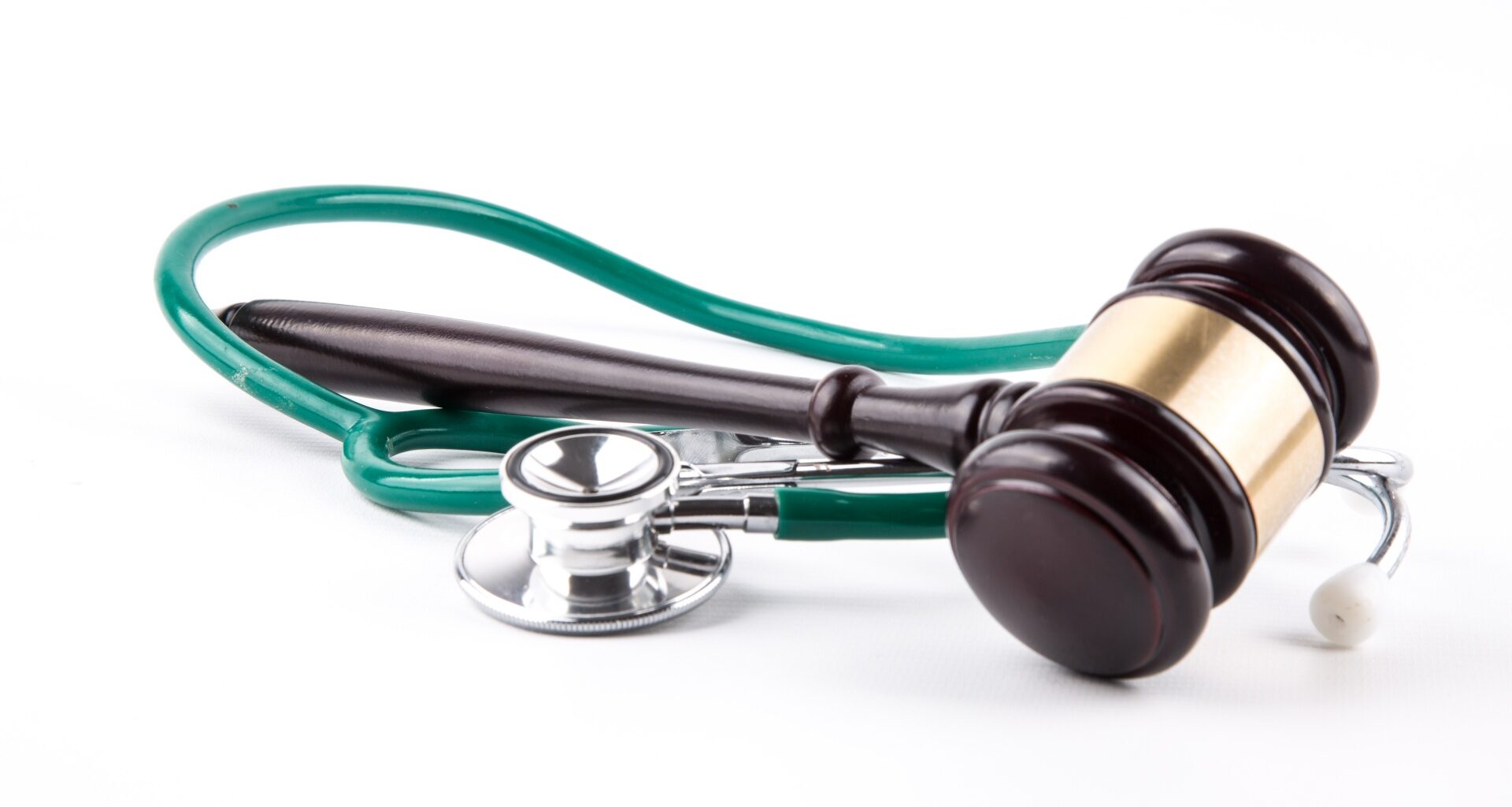 Corte di Cassazione, Sentenza 19/09/2025 n. 25698 – Dirigenti medici