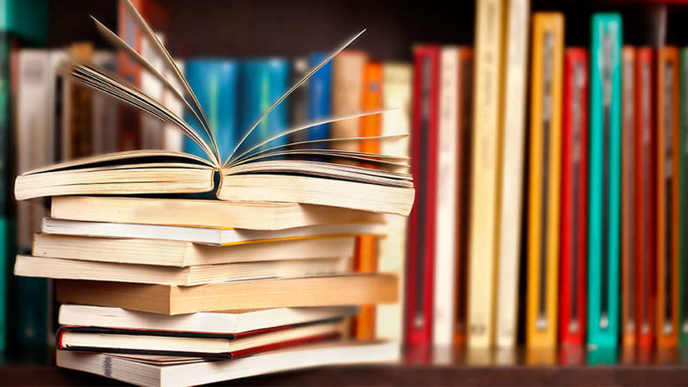 Festival dei libri in compagnia di alcuni autori della casa editrice ravennate