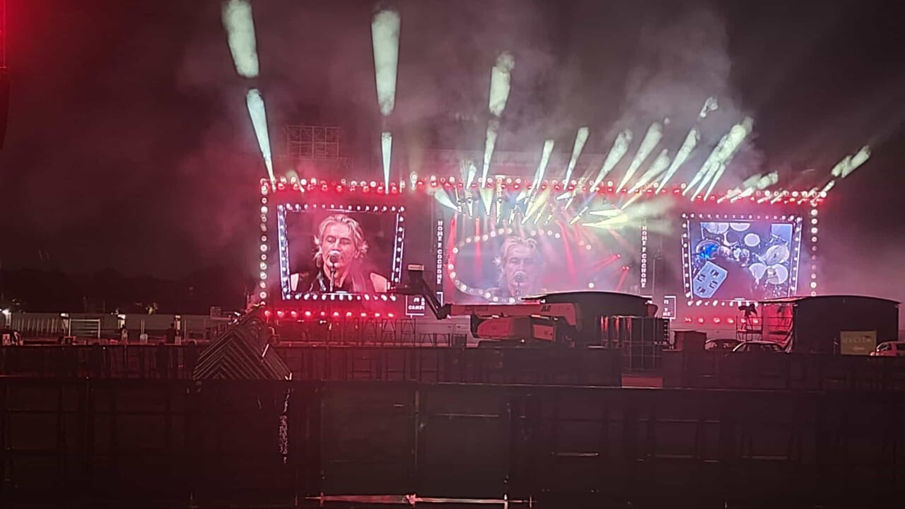 Le prove di Ligabue sul palco davanti alla Reggia