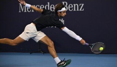 “Tossiscono sempre”. Bufera sul tennista toscano, poi le scuse
