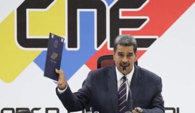 Venezuela, Maduro dichiara lo stato di emergenza in tutto il Paese