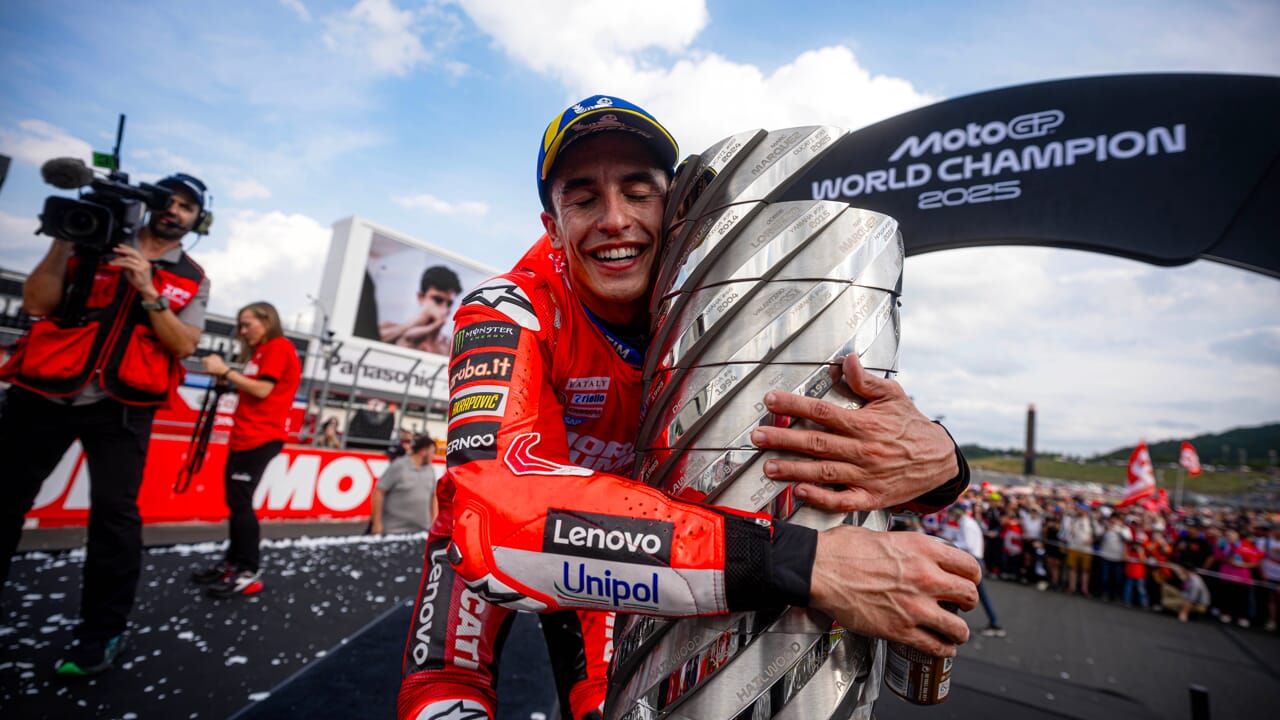 Al Museo Ducati in mostra la Desmosedici GP25 della vittoria mondiale di Marquez