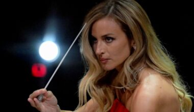 Beatrice Venezi nominata Direttore Musicale della Fenice: polemiche