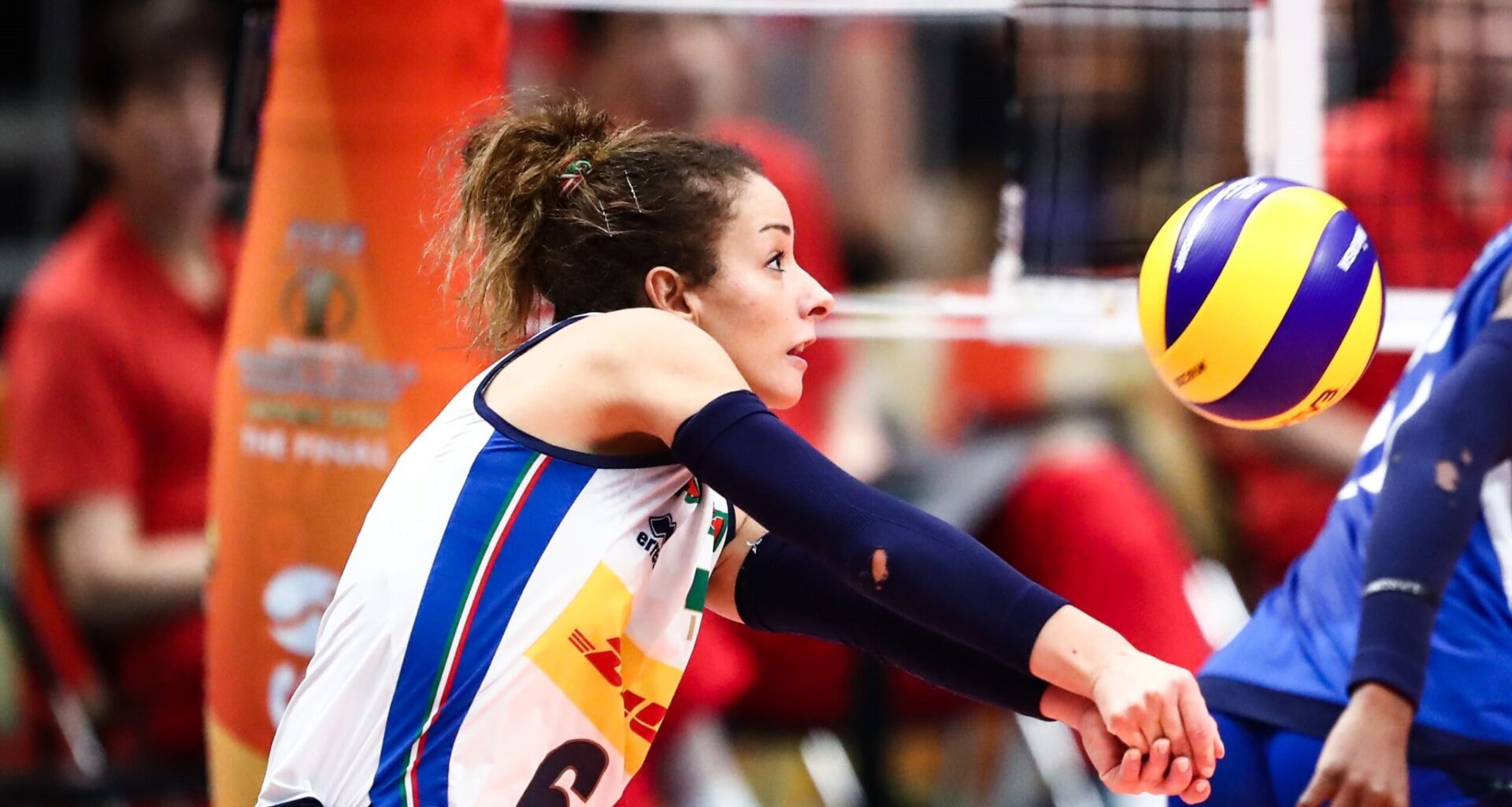La campionessa del mondo di volley femminile Monica De Gennaro a Salerno