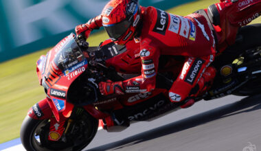 Bezzecchi svetta nelle pre-qualifiche su Acosta e Marquez, 7° Bagnaia