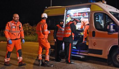 morta la passeggera, grave il conducente