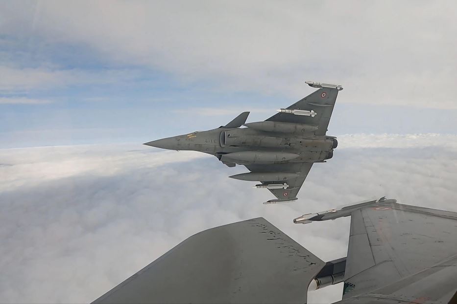 Esercitazioni in volo nei cieli della Nato