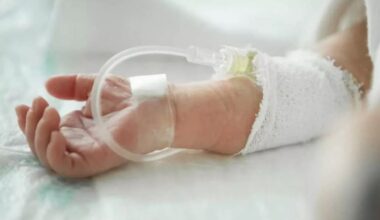 neonata muore dopo parto sequestrata casa maternità