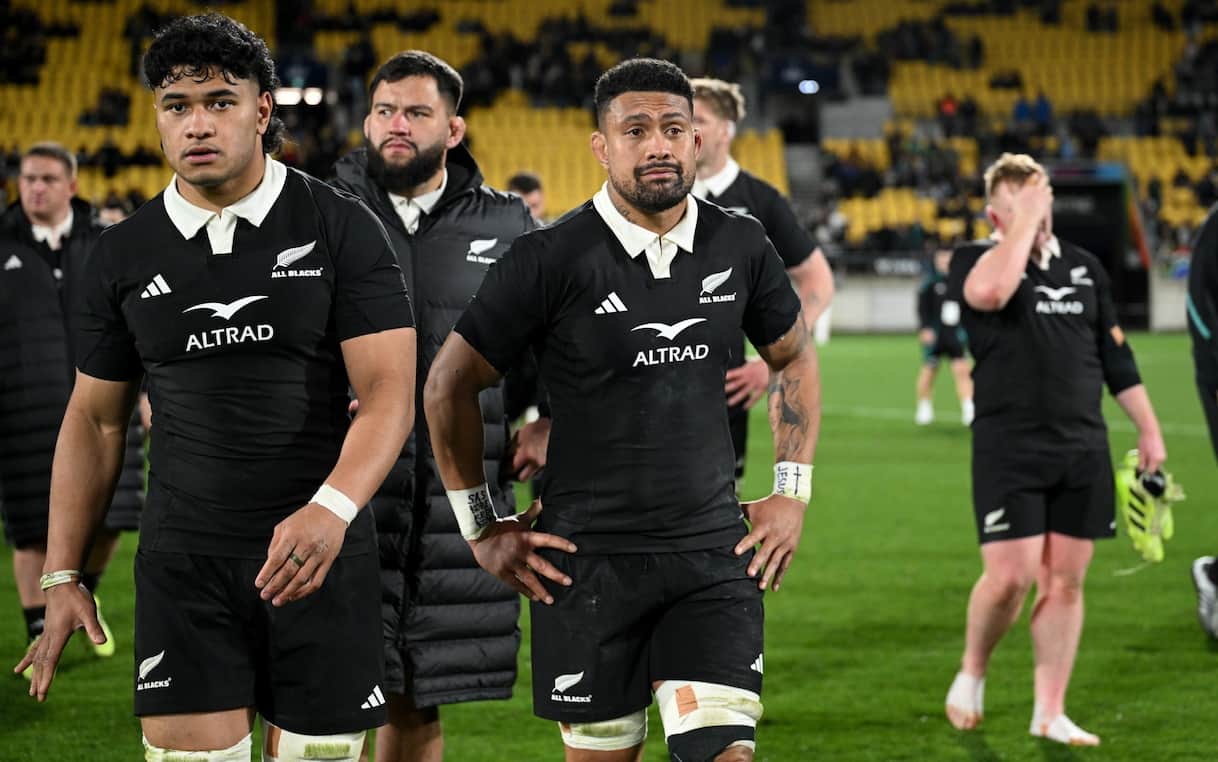 Rugby, sconfitta record per la Nuova Zelanda contro il Sudafrica: cosa succede agli All Blacks