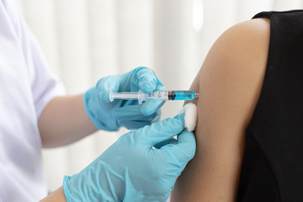 Toscana, dal 1° ottobre vaccinazione antinfluenzale e covid