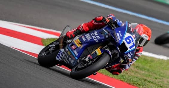 Supersport e WorldWCR a Magny-Cours: pole position per Oncu, Veneman e Jones