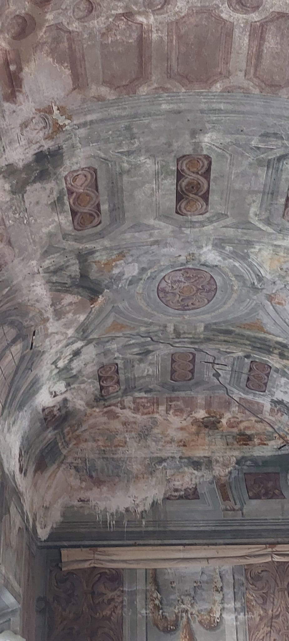 Lo stato degli affreschi di Palazzo Olevano