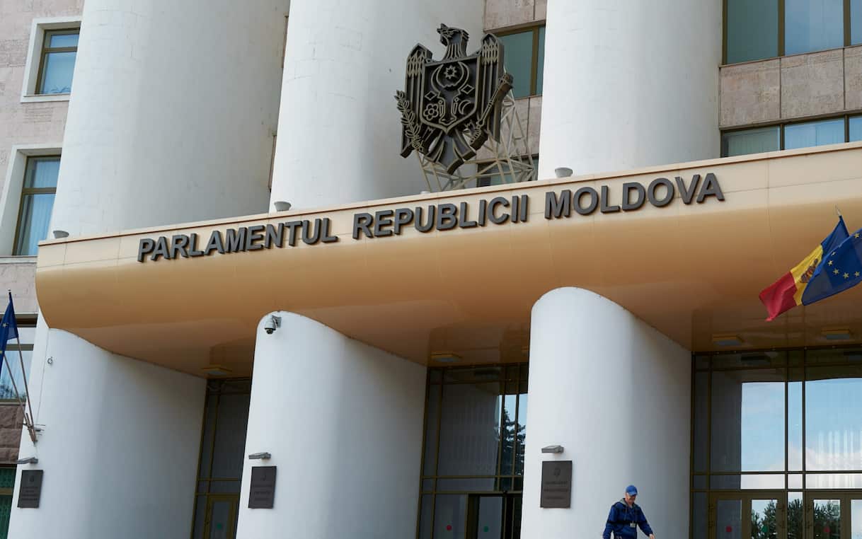 Elezioni in Moldavia, il Paese al bivio tra filo-Ue e filo-russi. Lo scenario politico