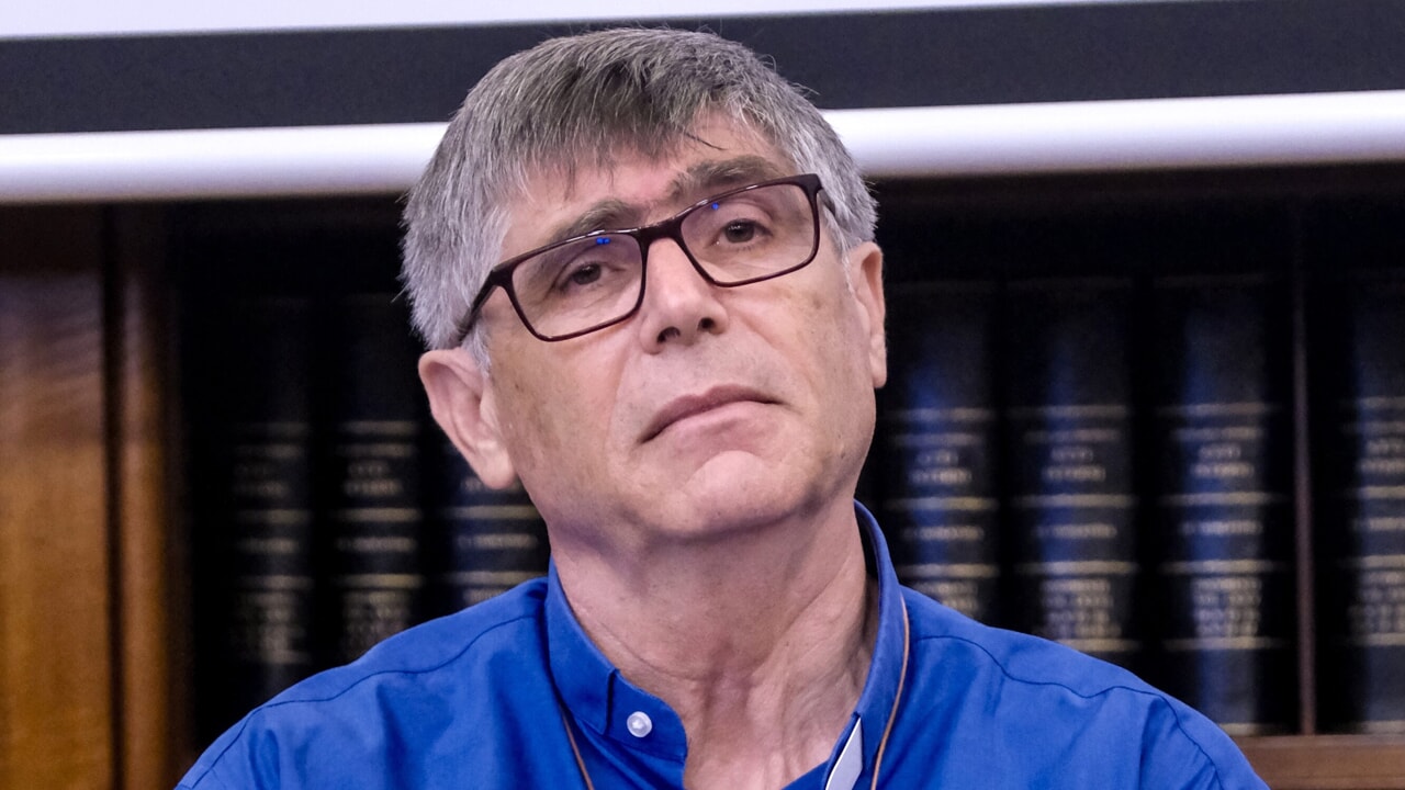 Padre Maurizio Patriciello racconta l'orrore al Parco Verde: “Una terribile stesa”