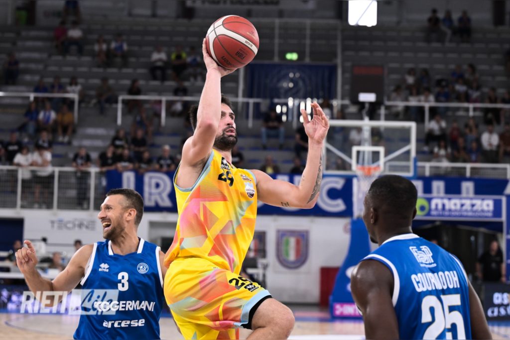 Sebastiani alla pari con i Vice campioni d’talia, al PalaLeonessa Brescia vince 98-89