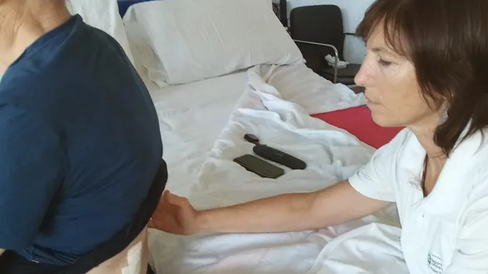 aiuto ai familiari che lo curano