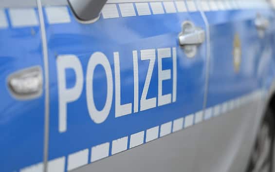Berlino, auto travolge gruppo di bambini: ci sono feriti