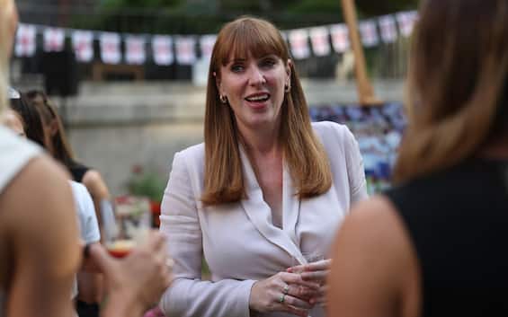 Uk, la vicepremier Rayner si dimette per lo scandalo casa