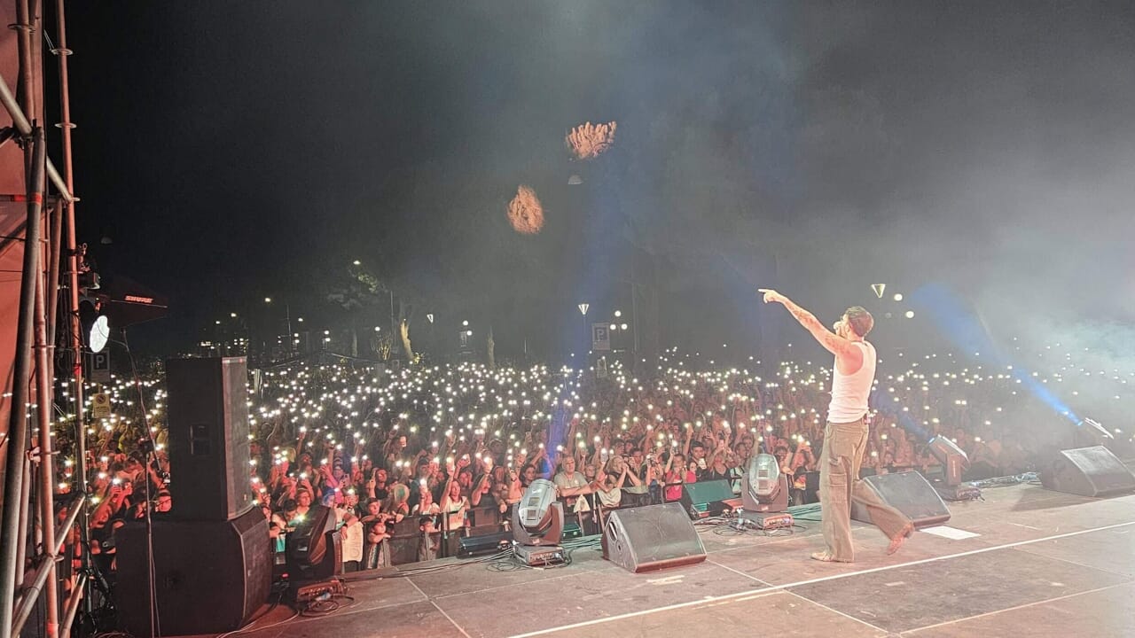la città balla e canta con Fred De Palma al Reggio Live Fest