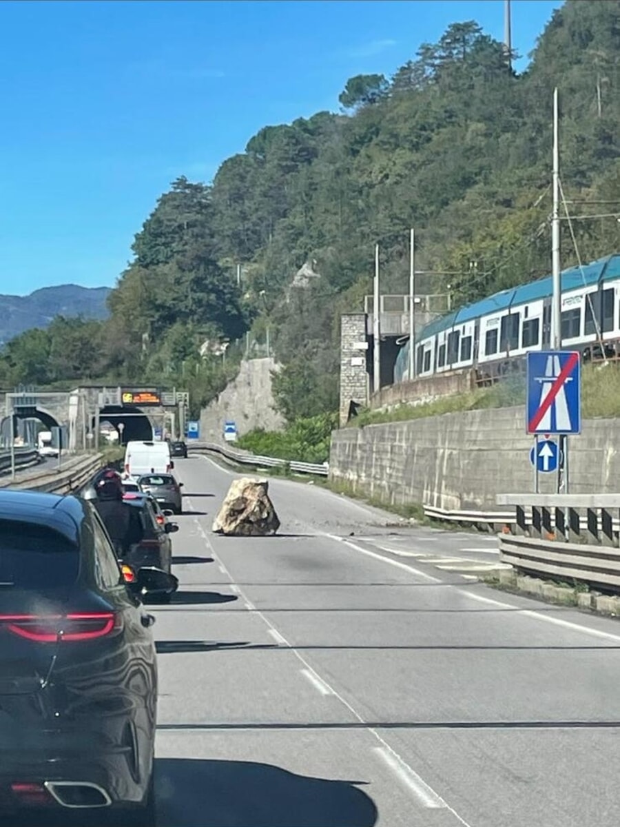 sasso strada statale 36 mandello abbadia 28 settembre 2025 2