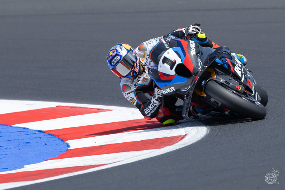 Superbike, Razgatlioglu detta legge nella Superpole Race di Magny-Cours e allunga a +34 su Bulega