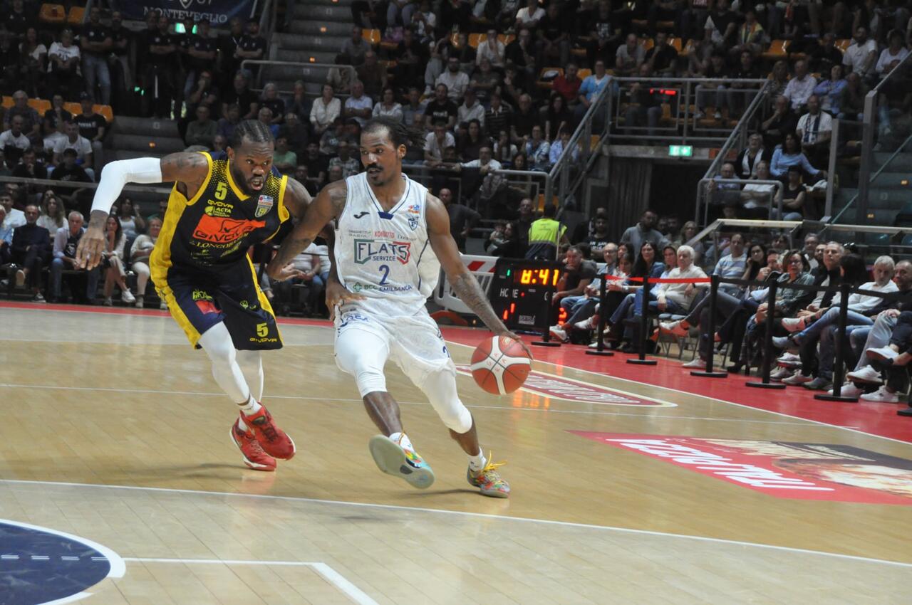 cade sotto i colpi della Fortitudo