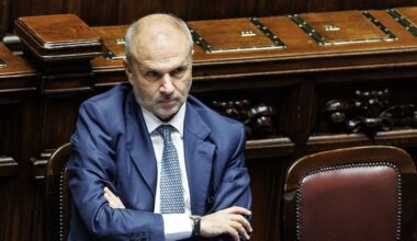 Schillaci: "Nessun conflitto di interessi per il sottosegretario Gemmato"