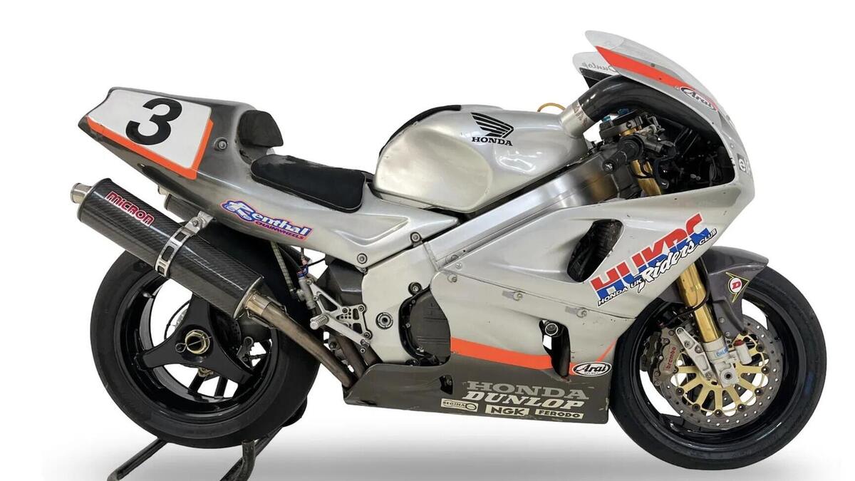 Le V4 di Joey Dunlop all'Asta - News