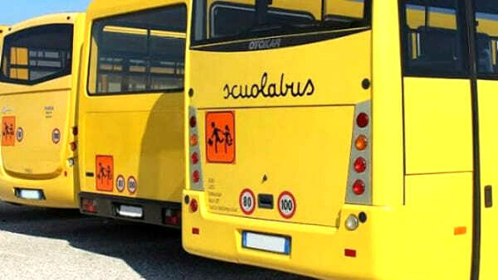 Bari, trasporto scolastico ordinario esteso anche agli studenti disabili