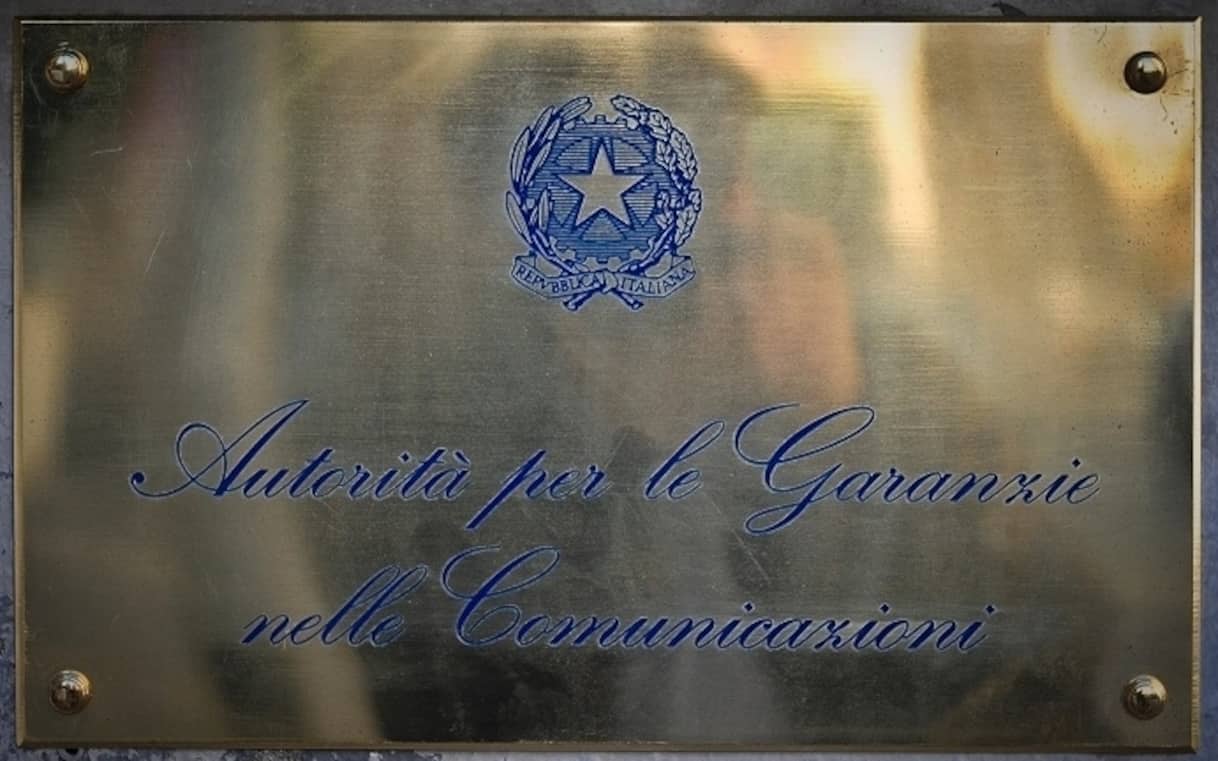 Filtro anti spoofing, 43 milioni di chiamate bloccate da scudo Agcom in 50 giorni: i dati