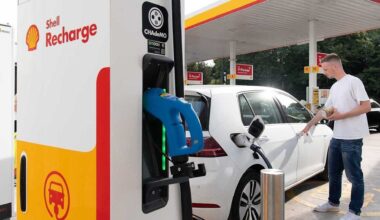Shell sviluppa un liquido che riduce la ricarica a 10 minuti