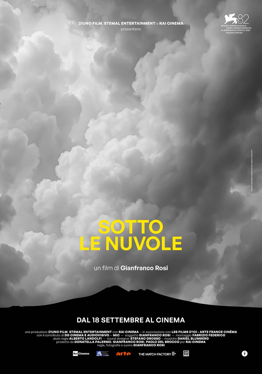 Sotto le nuvole di Gianfranco Rosi: ovvero, Napoli come un presepe su cui non splende mai il sole- immagine 3