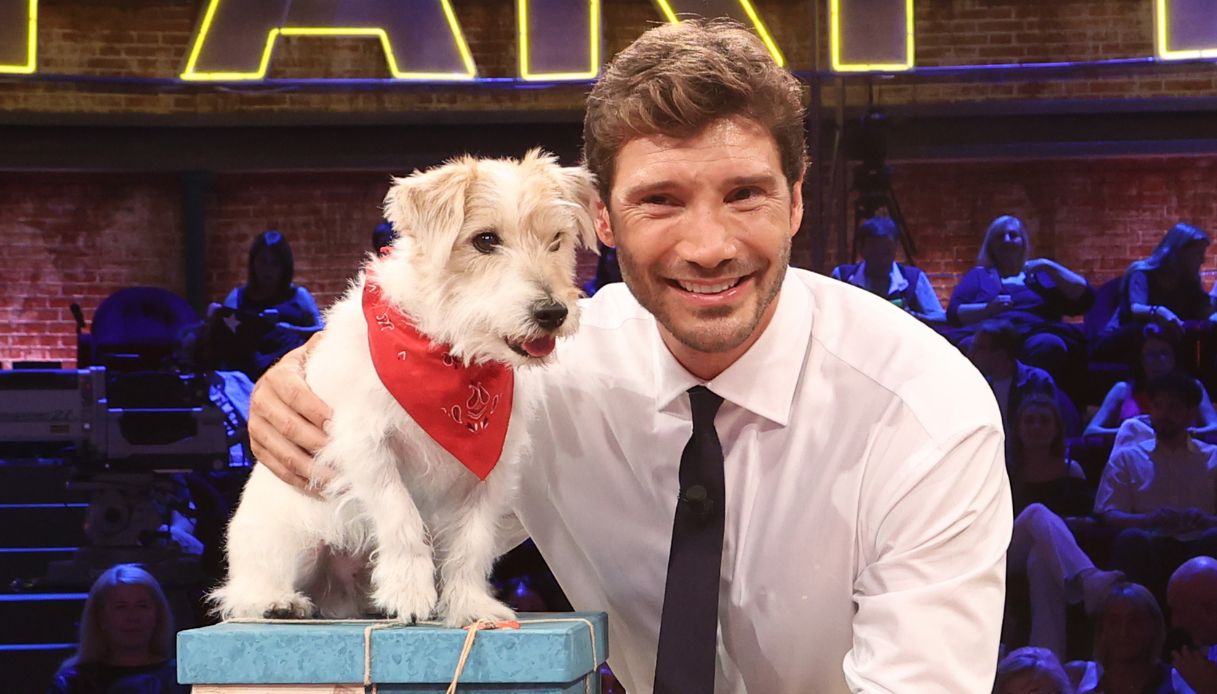 Affari tuoi, vince la concorrente con gli amici Vip