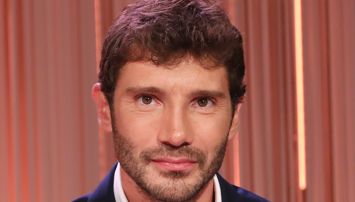 Ascolti tv del 17 settembre, Stefano De Martino cede il testimone a Zingaretti
