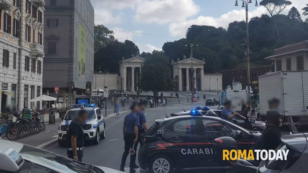 Un uomo è stato trovato morto su una panchina di villa Borghese