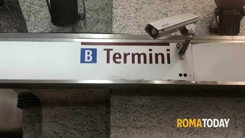 Chiusa stazione metro Termini per la manifestazione pro Palestina