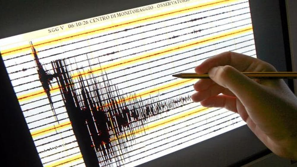 Terremoto nella notte: paura ai Campi flegrei