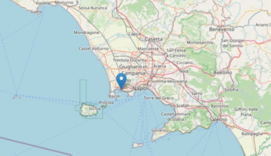 Scossa di terremoto di magnitudo 4 ai Campi Flegrei. Sequenza sismica in corso da ieri