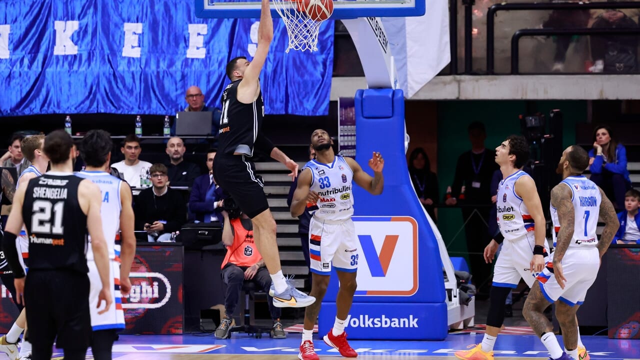 La Virtus espugna il Palaverde con una prova di carattere. Ivanovic: "Abbiamo difeso bene"