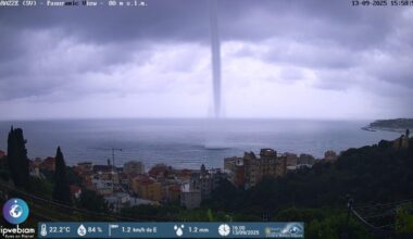 tromba marina varazze liguria