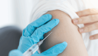 Vaccini in farmacia: la Lombardia fa squadra con le Ats Regionali e amplia l'offerta