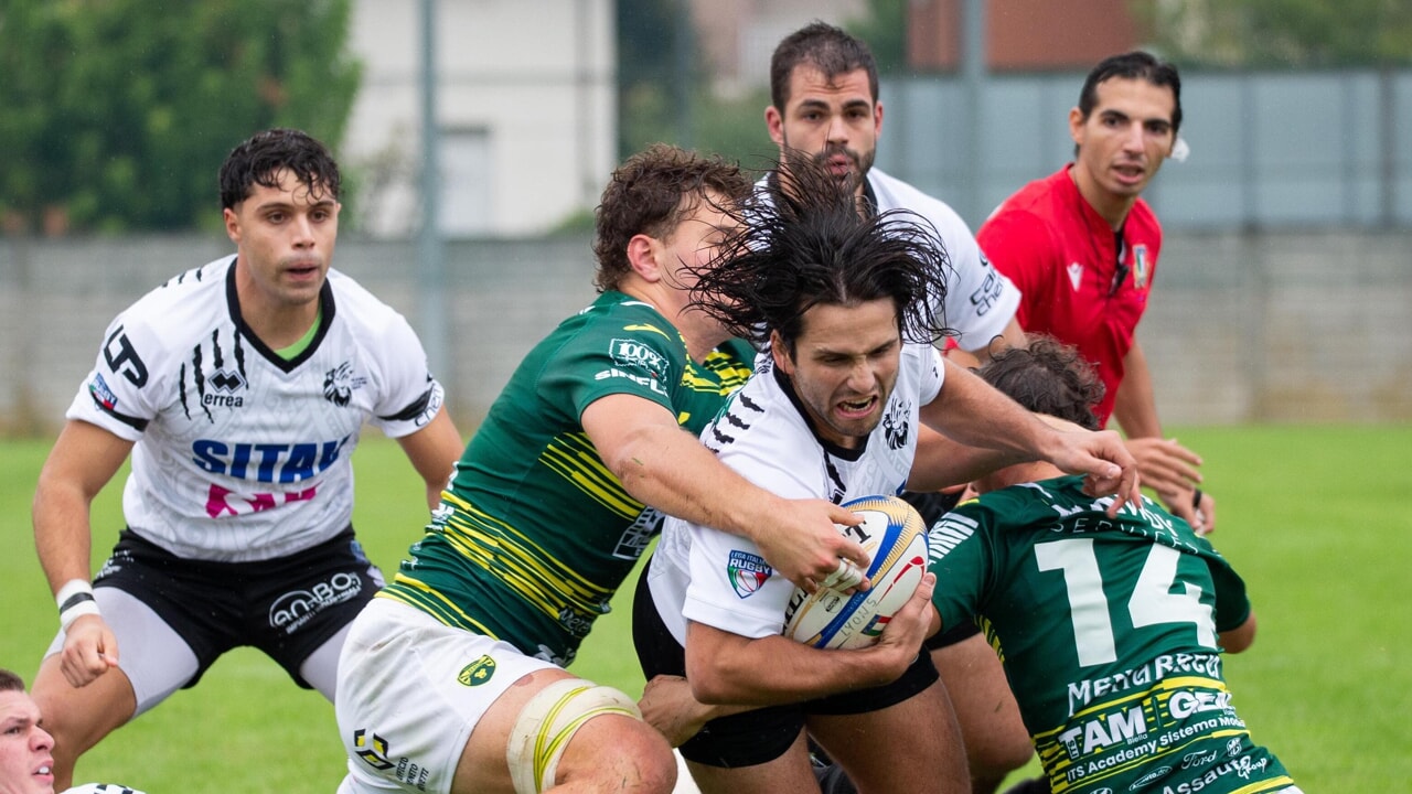 Coppa Italia: i Lyons in inferiorità numerica e sotto nel punteggio ribaltano il Biella
