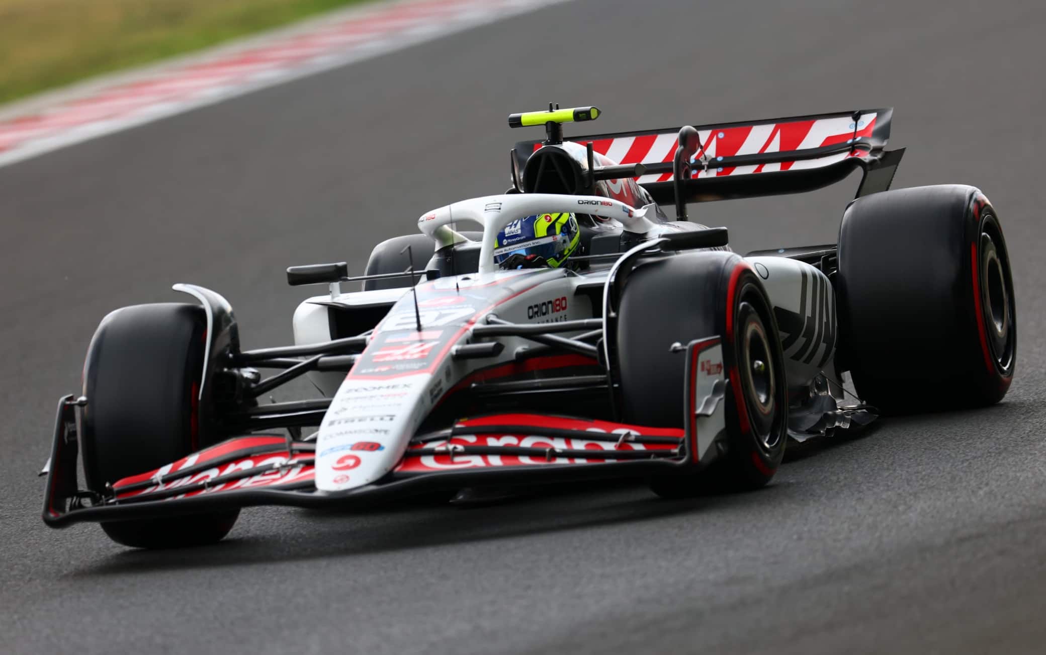 f1