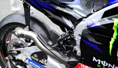 Yamaha: solo un giro per lo scarico lungo sulla M1 di Quartararo