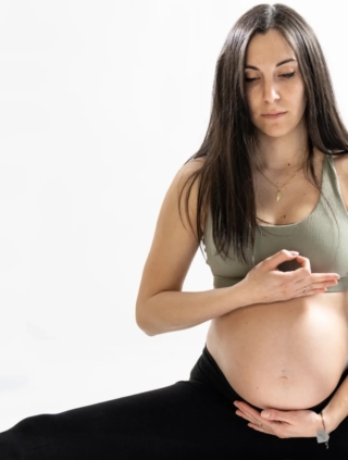 yoga-gravidanza-elisa-iovine yoga-gravidanza-elisa-iovine