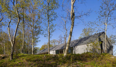 Una casa-rifugio tra arte del paesaggio e architettura emozionale