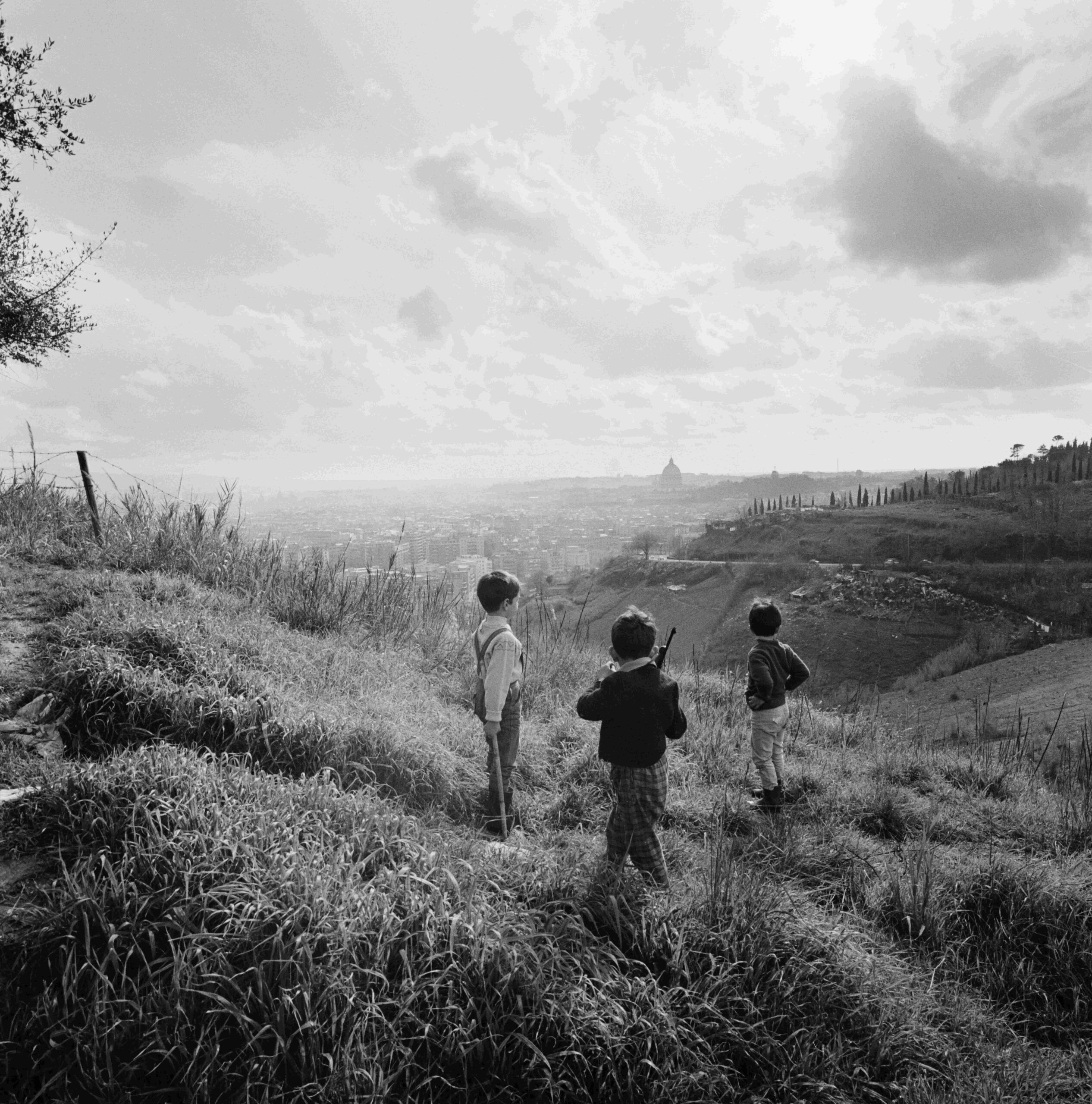 Le 300 fotografie “perse” e ritrovate di Paolo Di Paolo in mostra a Genova: il racconto della figlia Silvia- immagine 10