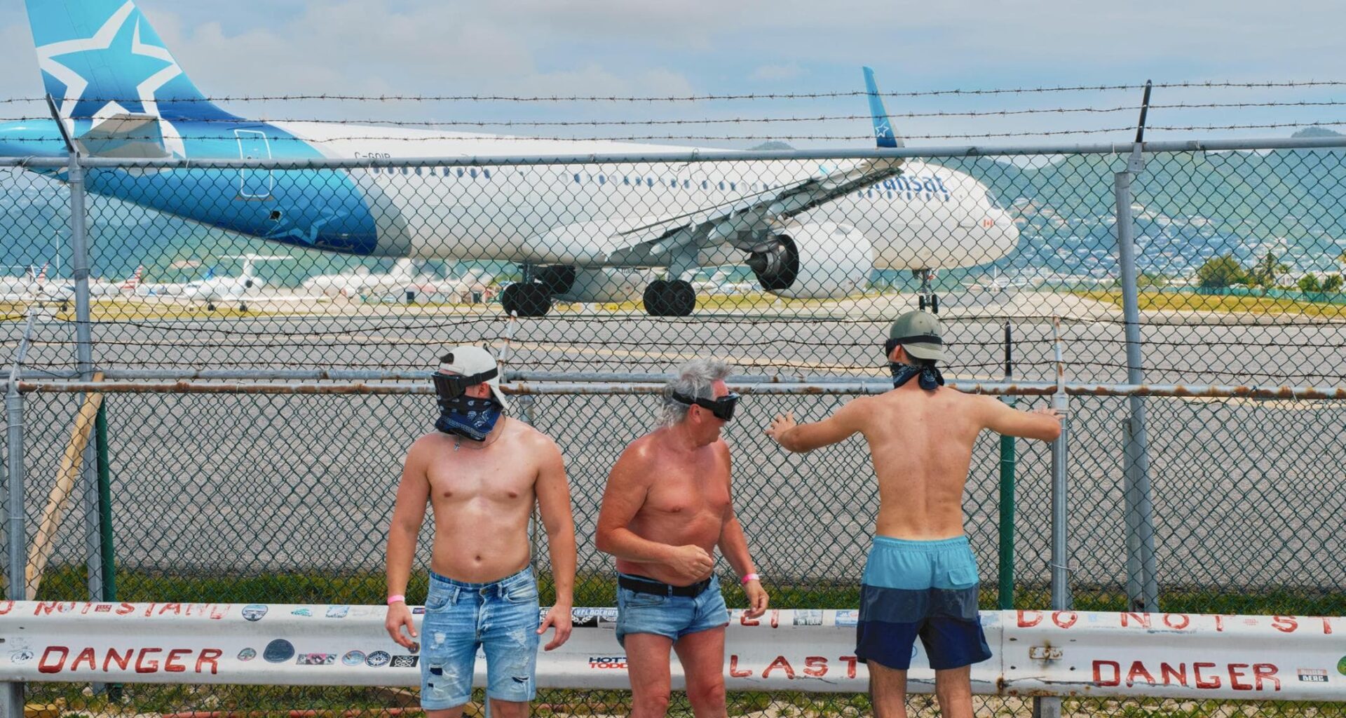 Un libro fotografico sulla passione per gli aerei